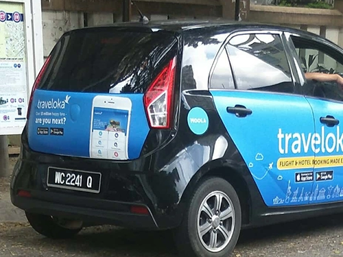 Reklam dünyasında dikkat çekmenin en etkili yollarından biri bina cephesi reklam alanlarıdır.